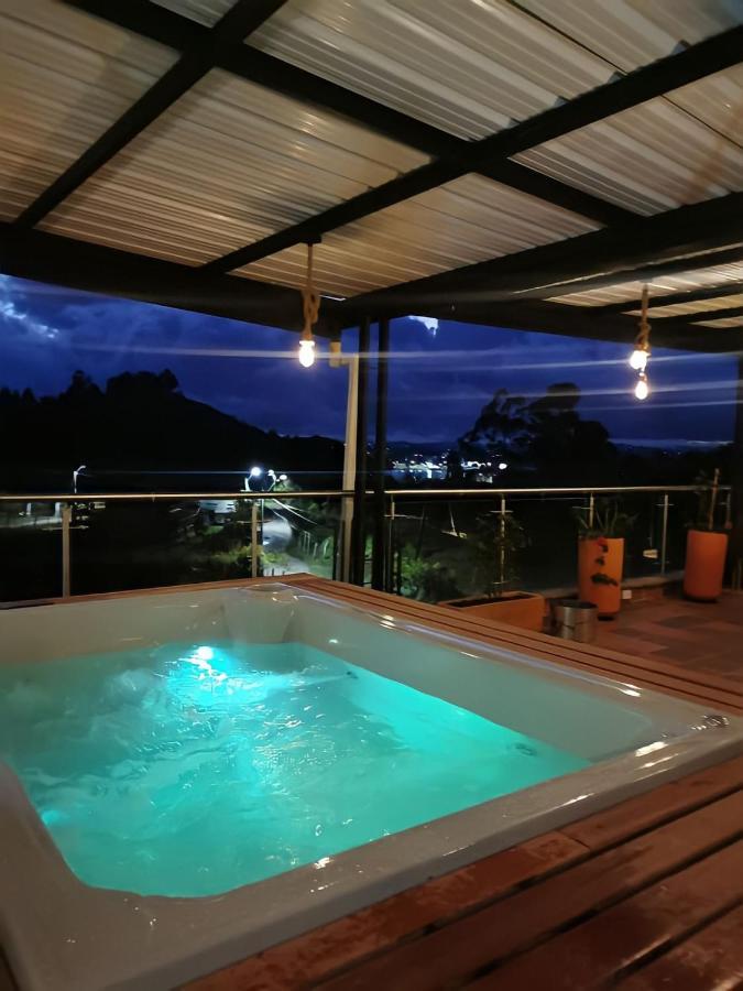 Hotel Bambu Guatape Ngoại thất bức ảnh
